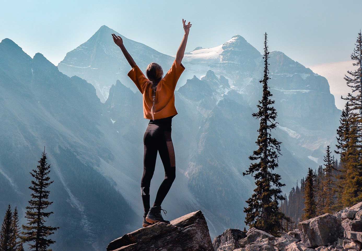 layering-clothes-hiking layering clothing for fall