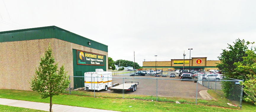 Truck Topper Lot & Accessories